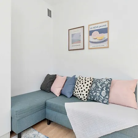 Comfortable Pet-friendly With A Desk By Renters * Gdynia